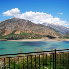 Semiz ayol porno filmda musht oladi